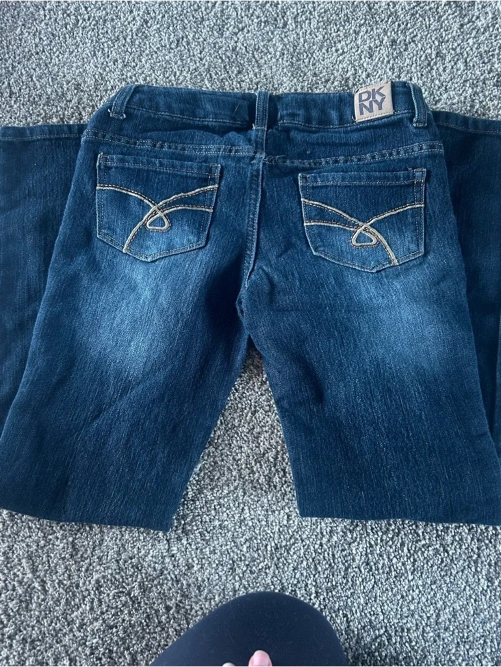 [DKNY] Hipster Skinny Jeans